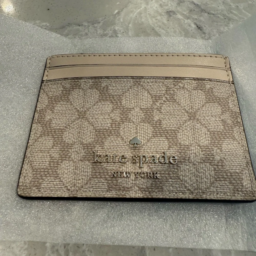 Kate Spade flower large slim ID holder - Picture 2 of 4